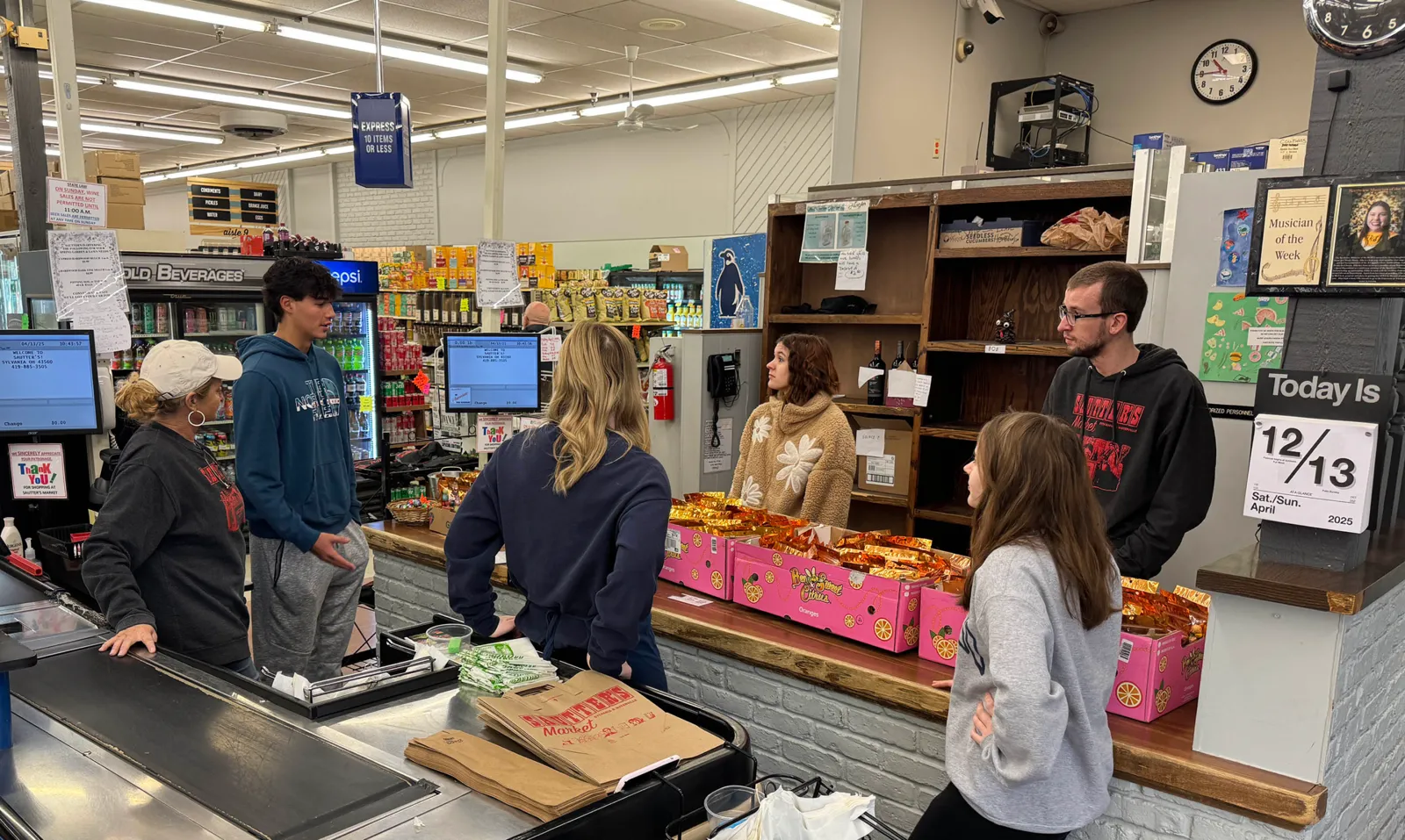 Avi Hanusz presenting Harry's Candy to a retail store team